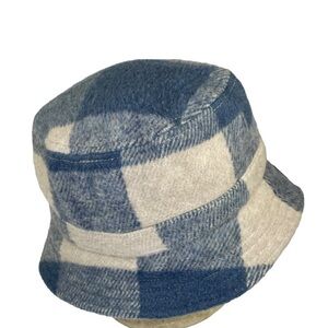 American Eagle Outfitters Bucket Hat
